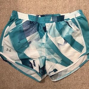 Womens Underarmor Running Shorts